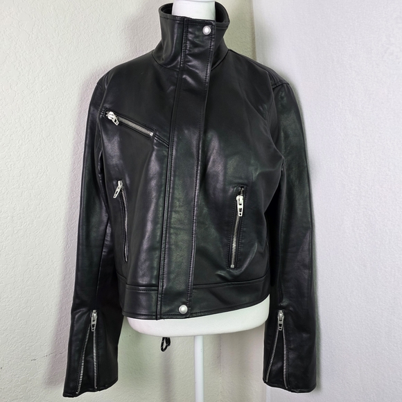 BlankNYC Black Faux Leather Moto Biker Jacket Zip Front Pockets XL - Picture 1 of 13